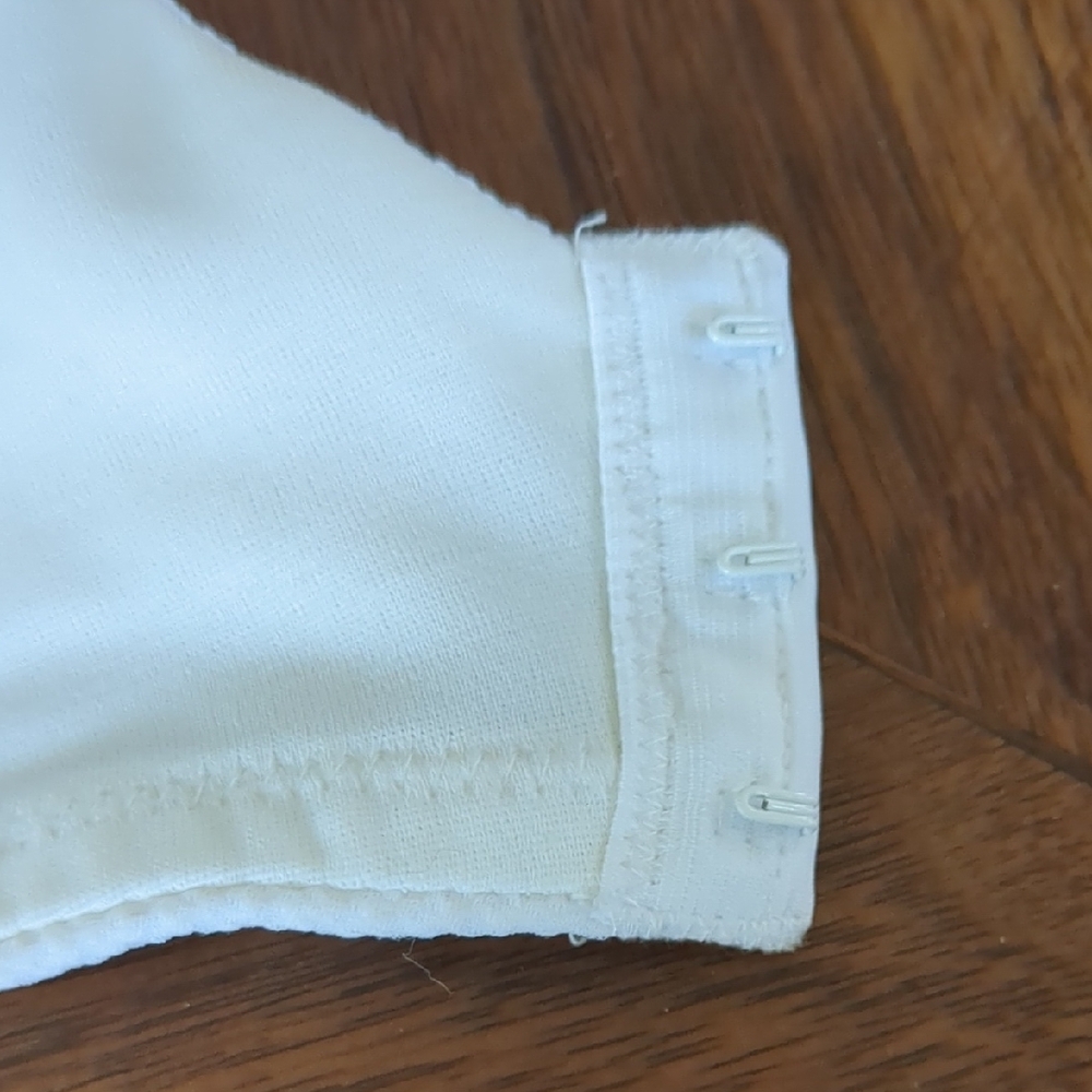 Cacique Cream Textured Bra - Picture 5 of 5